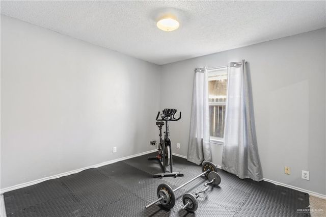 3613 Bluebird Avenue, Mcallen, TX 78504