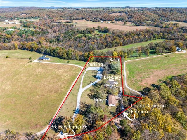 15660 & 15656 Ball Road, Elkins, AR 72727