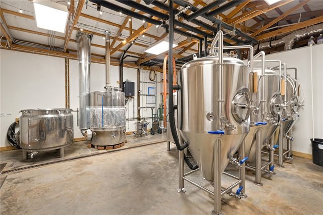 15660 & 15656 Ball Road, Elkins, AR 72727