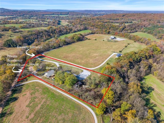 15660 & 15656 Ball Road, Elkins, AR 72727