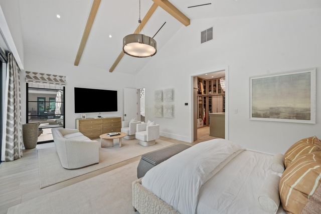 1634 N SWINTON Avenue, Delray Beach, FL 33444