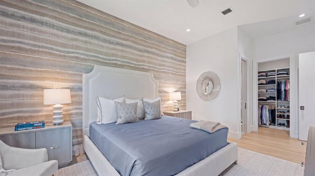 1634 N SWINTON Avenue, Delray Beach, FL 33444