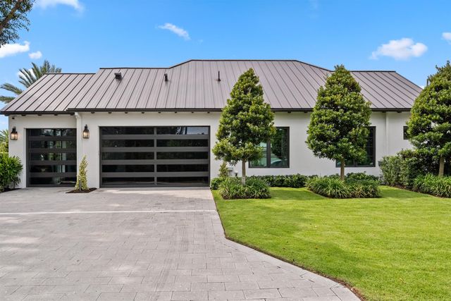 1634 N SWINTON Avenue, Delray Beach, FL 33444
