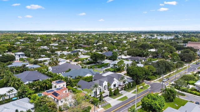 1634 N SWINTON Avenue, Delray Beach, FL 33444