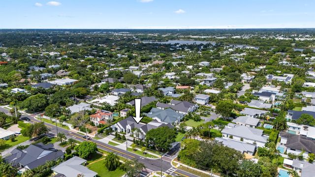 1634 N SWINTON Avenue, Delray Beach, FL 33444