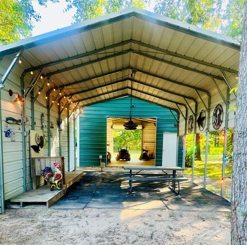 181 Willow Oak Lane, Point Blank, TX 77364
