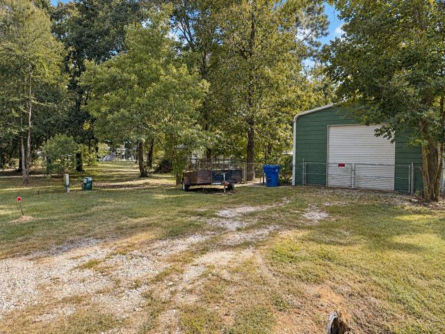 181 Willow Oak Lane, Point Blank, TX 77364