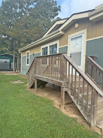 181 Willow Oak Lane, Point Blank, TX 77364