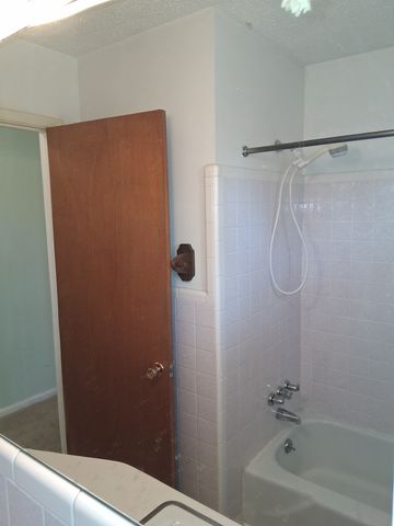 552 Paula Dr, Clarksville, TN 37042