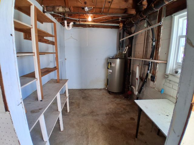 552 Paula Dr, Clarksville, TN 37042