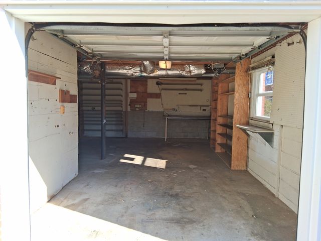 552 Paula Dr, Clarksville, TN 37042