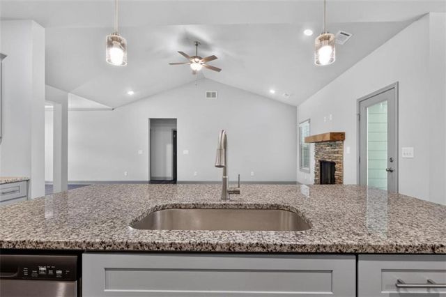 137 Holtz Drive, Carrollton, GA 30117