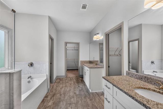 137 Holtz Drive, Carrollton, GA 30117