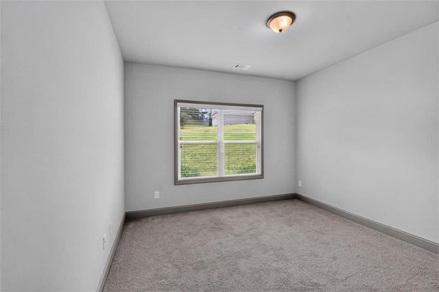 137 Holtz Drive, Carrollton, GA 30117