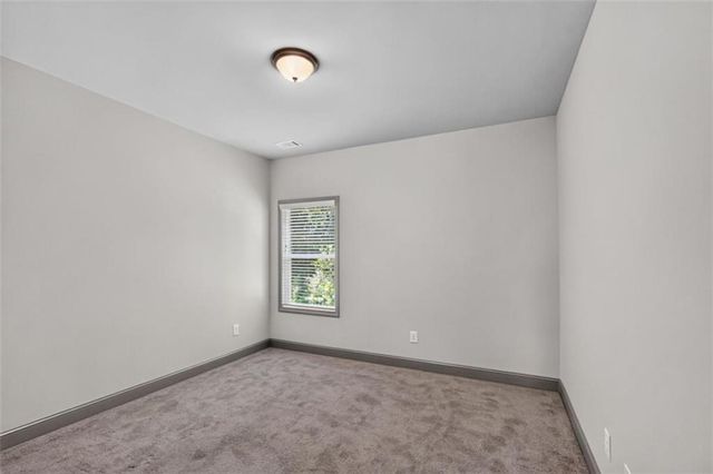 137 Holtz Drive, Carrollton, GA 30117