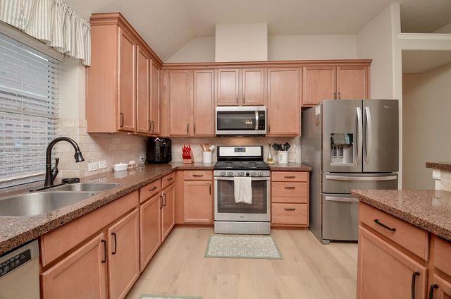 9222 Sorrell Hollow Lane, Rosenberg, TX 77469