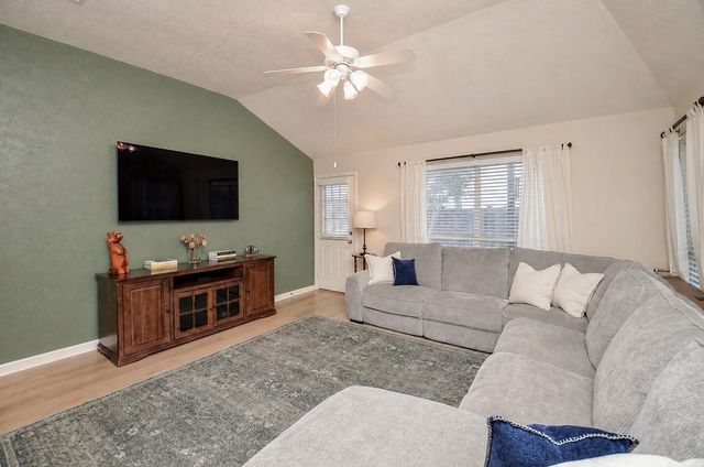 9222 Sorrell Hollow Lane, Rosenberg, TX 77469