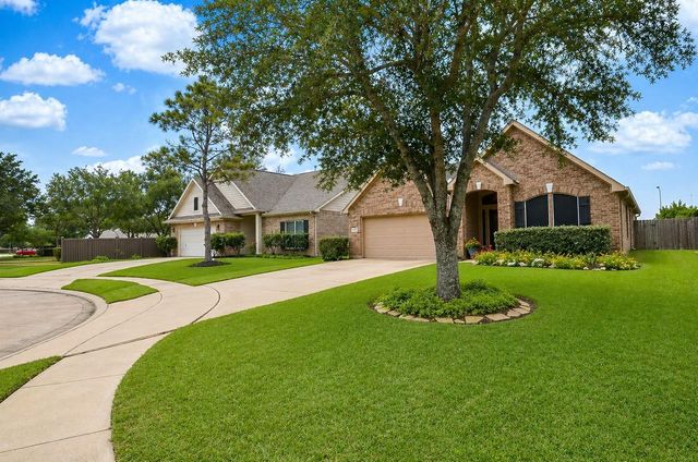 9222 Sorrell Hollow Lane, Rosenberg, TX 77469