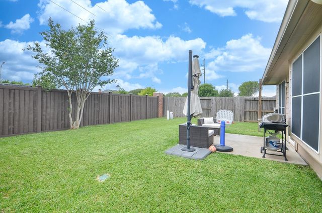 9222 Sorrell Hollow Lane, Rosenberg, TX 77469