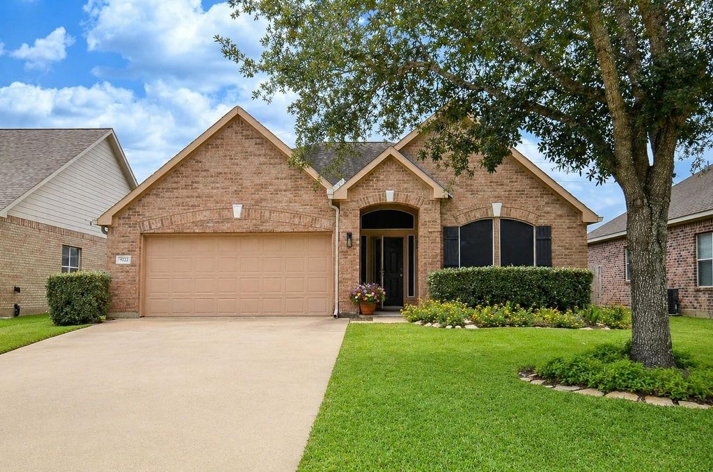 9222 Sorrell Hollow Lane, Rosenberg, TX 77469