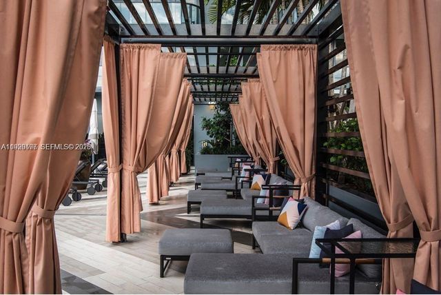 121 NE 34th St 1203, Miami, FL 33137