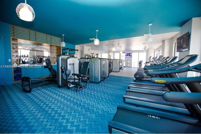 121 NE 34th St 1203, Miami, FL 33137