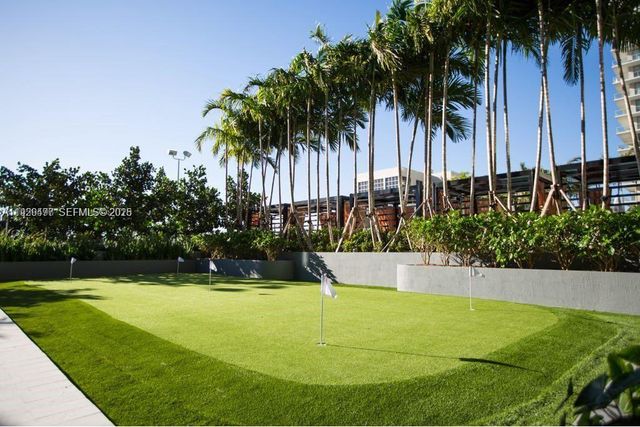 121 NE 34th St 1203, Miami, FL 33137