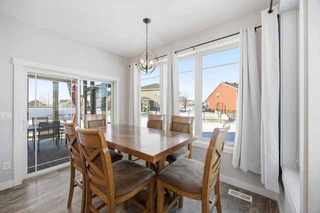 1465 Shawnas Place S, Fargo, ND 58104