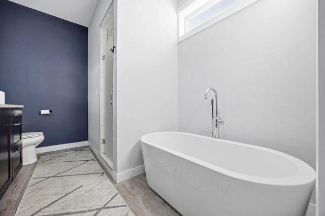 1465 Shawnas Place S, Fargo, ND 58104