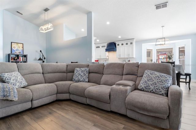 10077 PORTOFINO DRIVE, Orlando, FL 32832