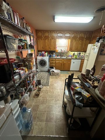 1605 Ronne Drive, Irving, TX 75060