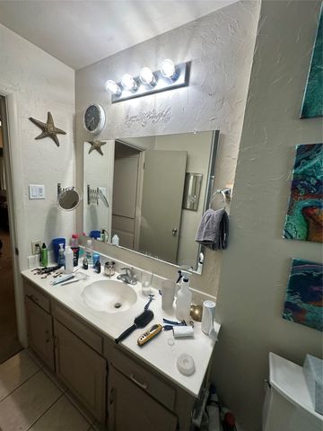 1605 Ronne Drive, Irving, TX 75060