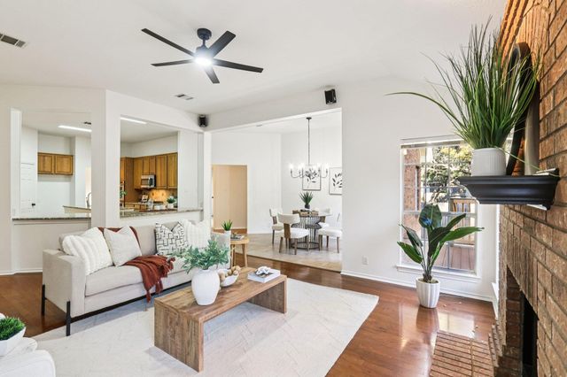 1602 Drop Tine DR, Cedar Park, TX 78613