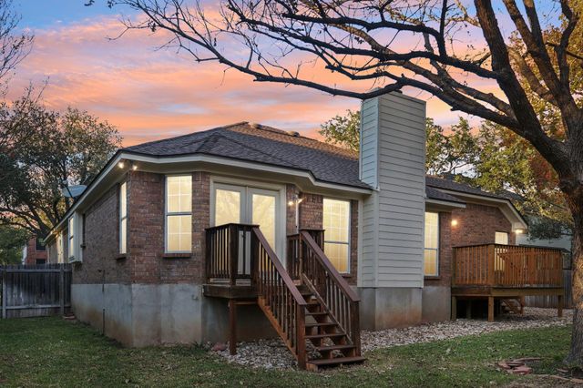 1602 Drop Tine DR, Cedar Park, TX 78613