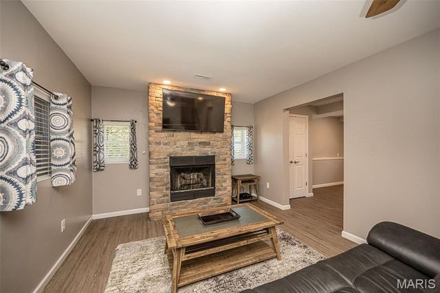 1716 Sun Drop Drive, St Charles, MO 63303