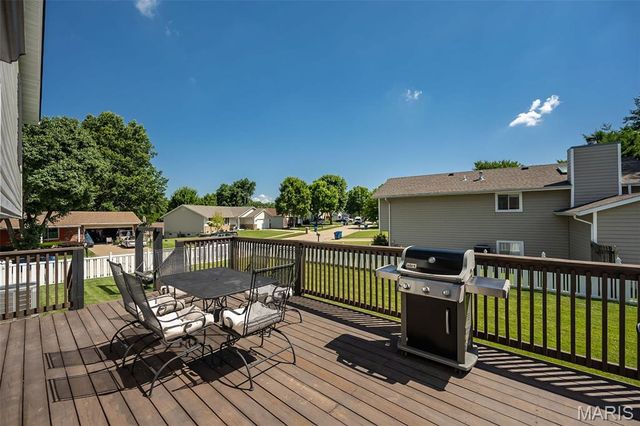1716 Sun Drop Drive, St Charles, MO 63303