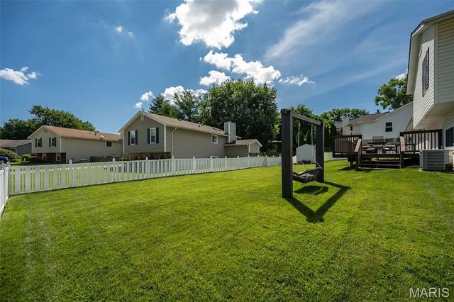 1716 Sun Drop Drive, St Charles, MO 63303