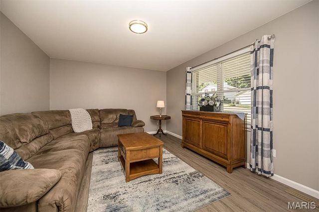 1716 Sun Drop Drive, St Charles, MO 63303