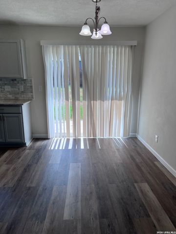 842 Saddlebrook, San Antonio, TX 78245