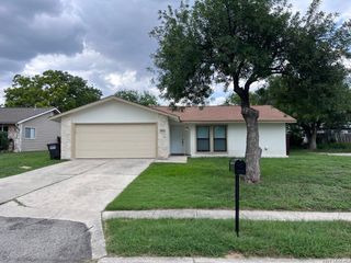 842 Saddlebrook, San Antonio, TX 78245