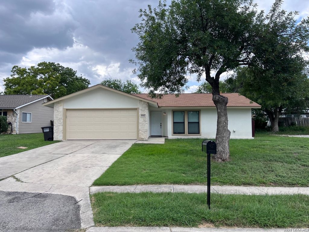 842 Saddlebrook, San Antonio, TX 78245