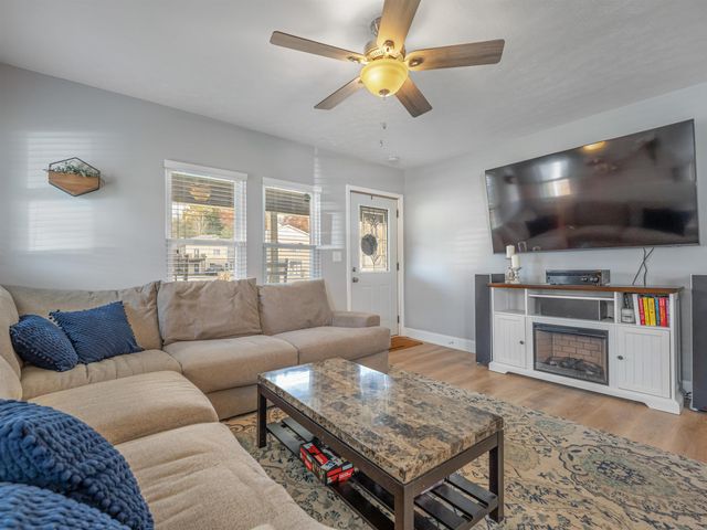 15026 US Rt. 60, Milton, WV 25541