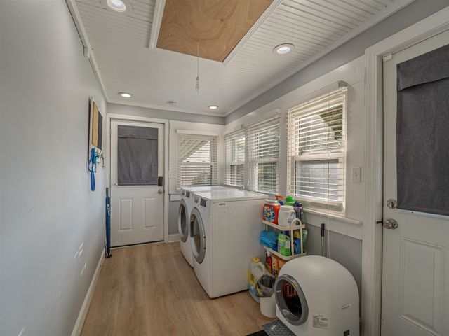 15026 US Rt. 60, Milton, WV 25541