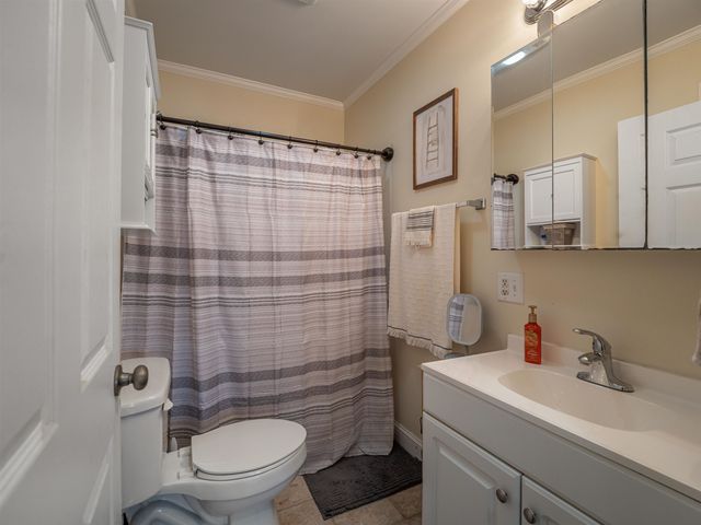 15026 US Rt. 60, Milton, WV 25541