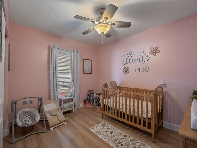 15026 US Rt. 60, Milton, WV 25541