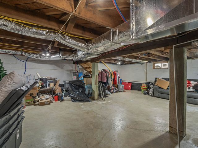 15026 US Rt. 60, Milton, WV 25541