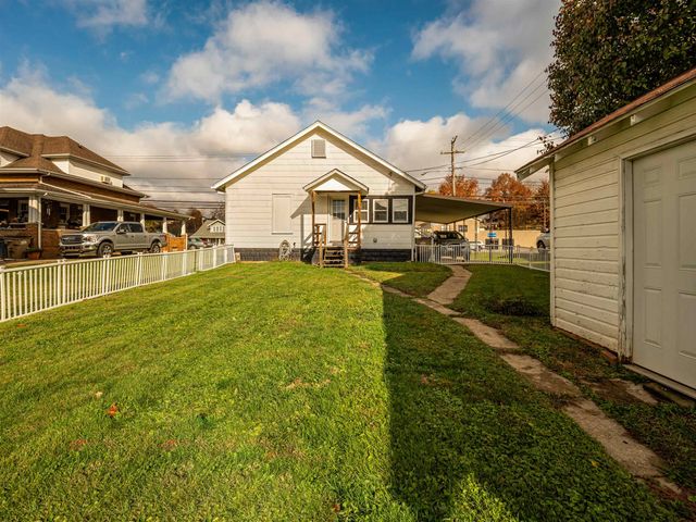 15026 US Rt. 60, Milton, WV 25541