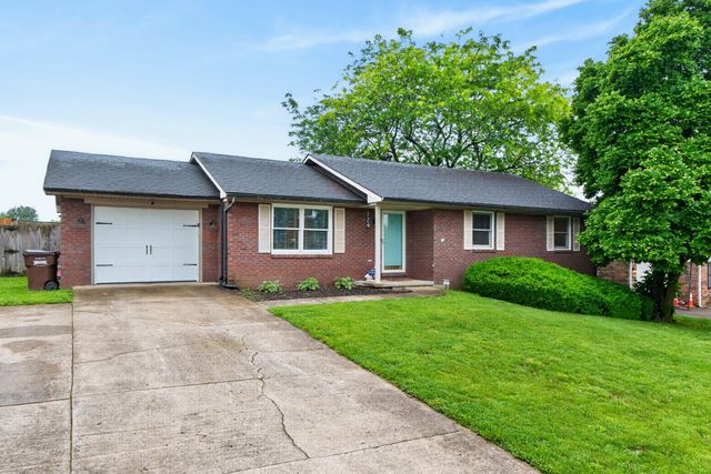 307 Castle Boulevard, Paris, KY 40361
