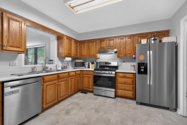 307 Castle Boulevard, Paris, KY 40361