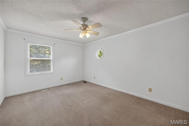 10304 Turkey Trail Drive, Hillsboro, MO 63050